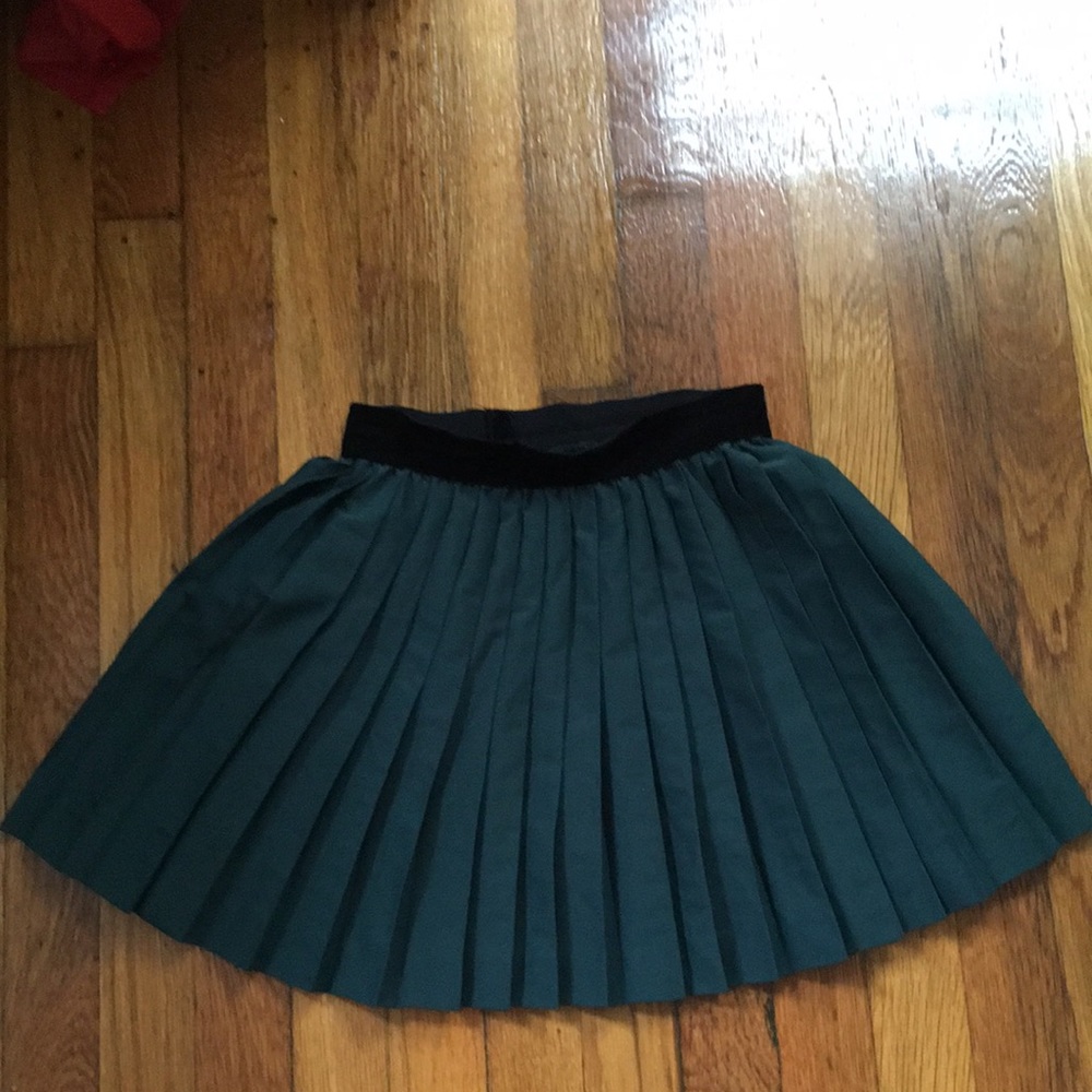 H&M Chiffon Dark Forest Green Pleated Skirt